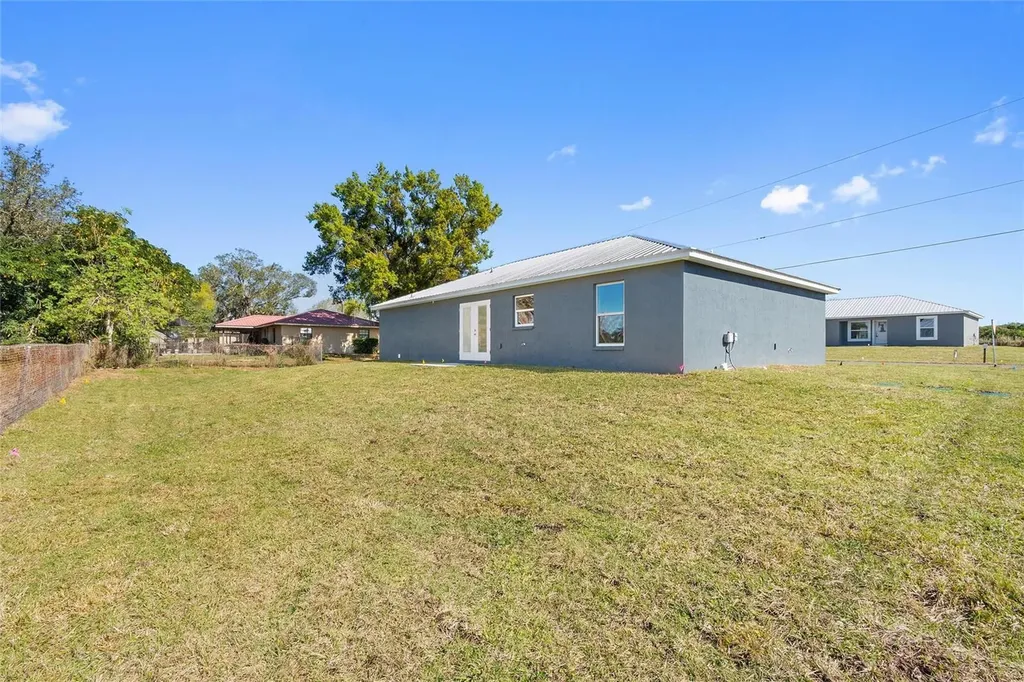 1701 N Lake Pioneer Drive Avon Park FL 33825