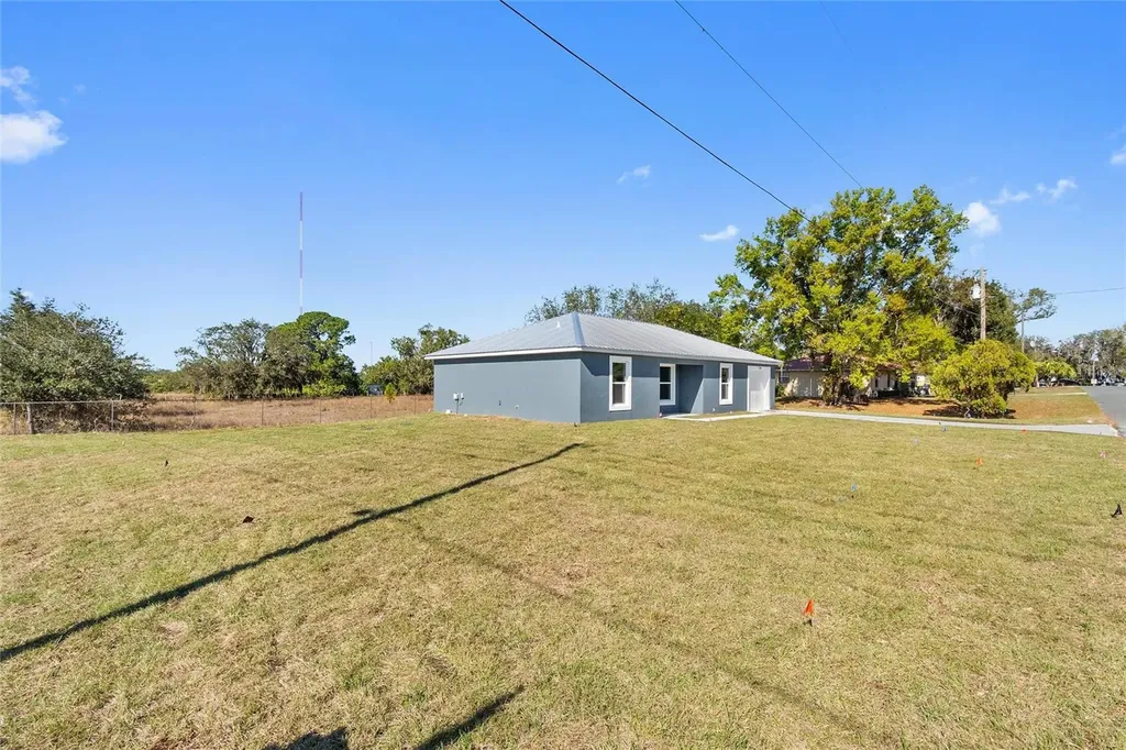 1701 N Lake Pioneer Drive Avon Park FL 33825