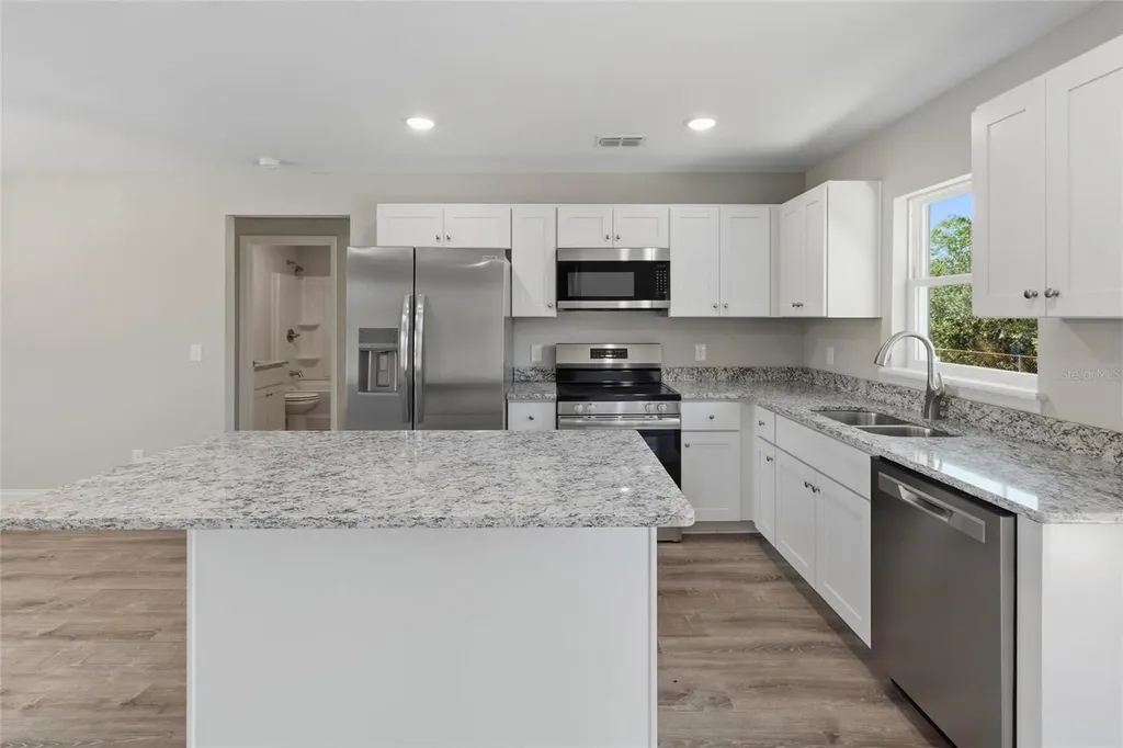 1701 N Lake Pioneer Drive Avon Park FL 33825