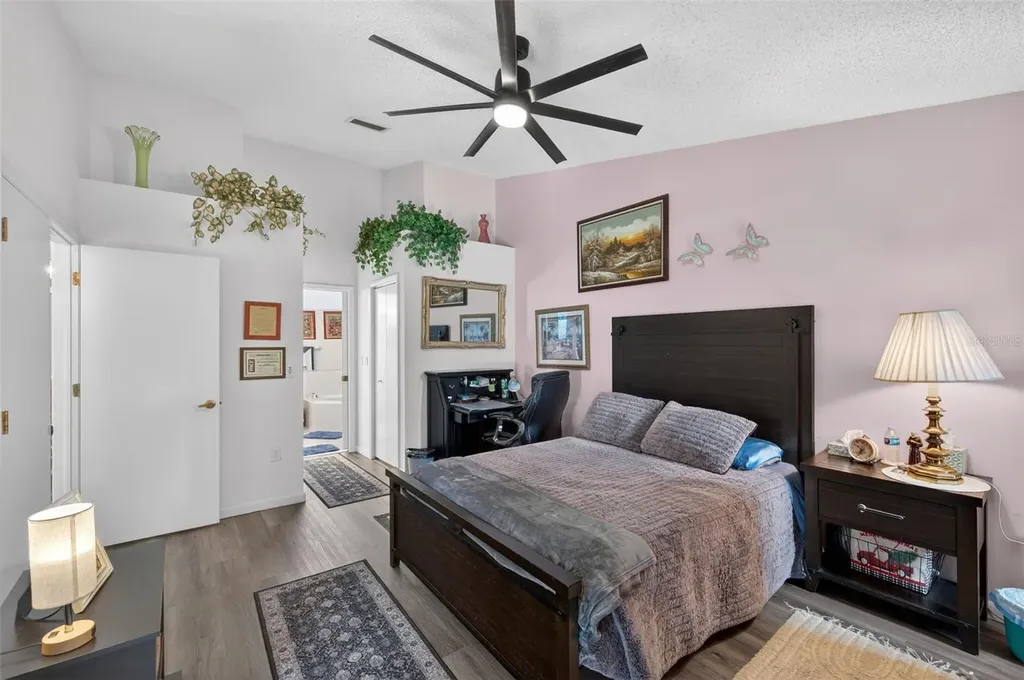 9288 New Orleans Drive Weeki Wachee FL 34613