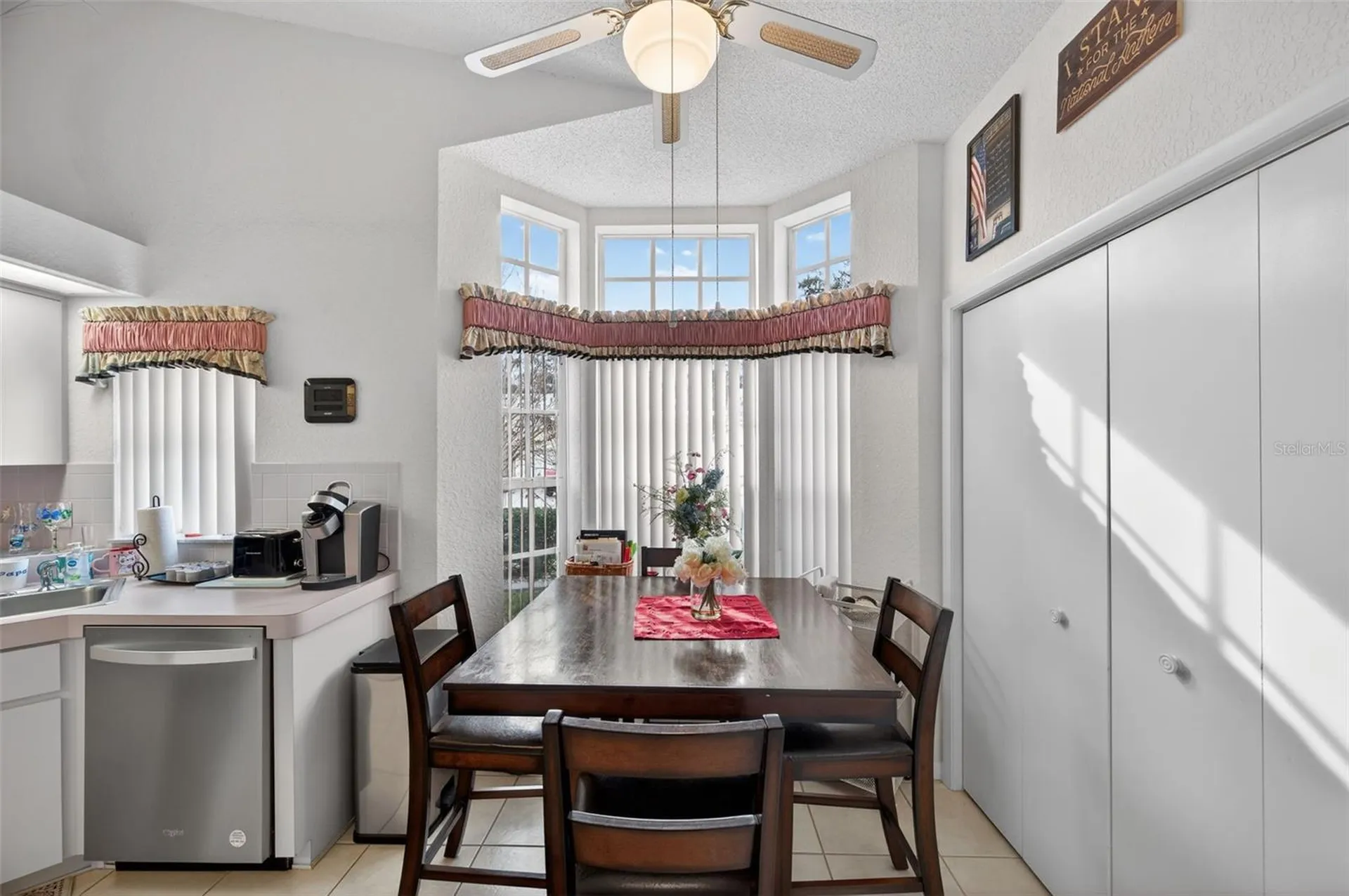 9288 New Orleans Drive Weeki Wachee FL 34613