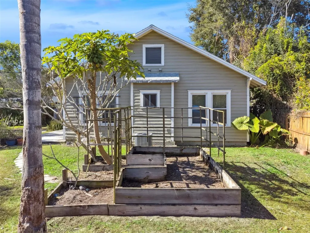 352 Cambridge Boulevard Winter Park FL 32789