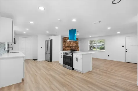 2330 Pleasant Drive Longwood FL 32779