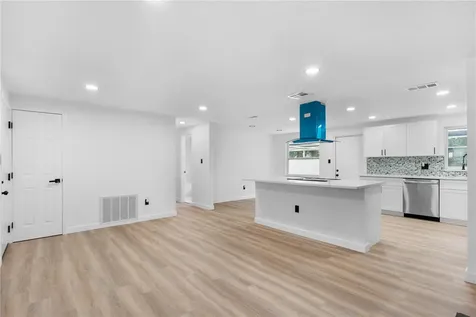 2330 Pleasant Drive Longwood FL 32779