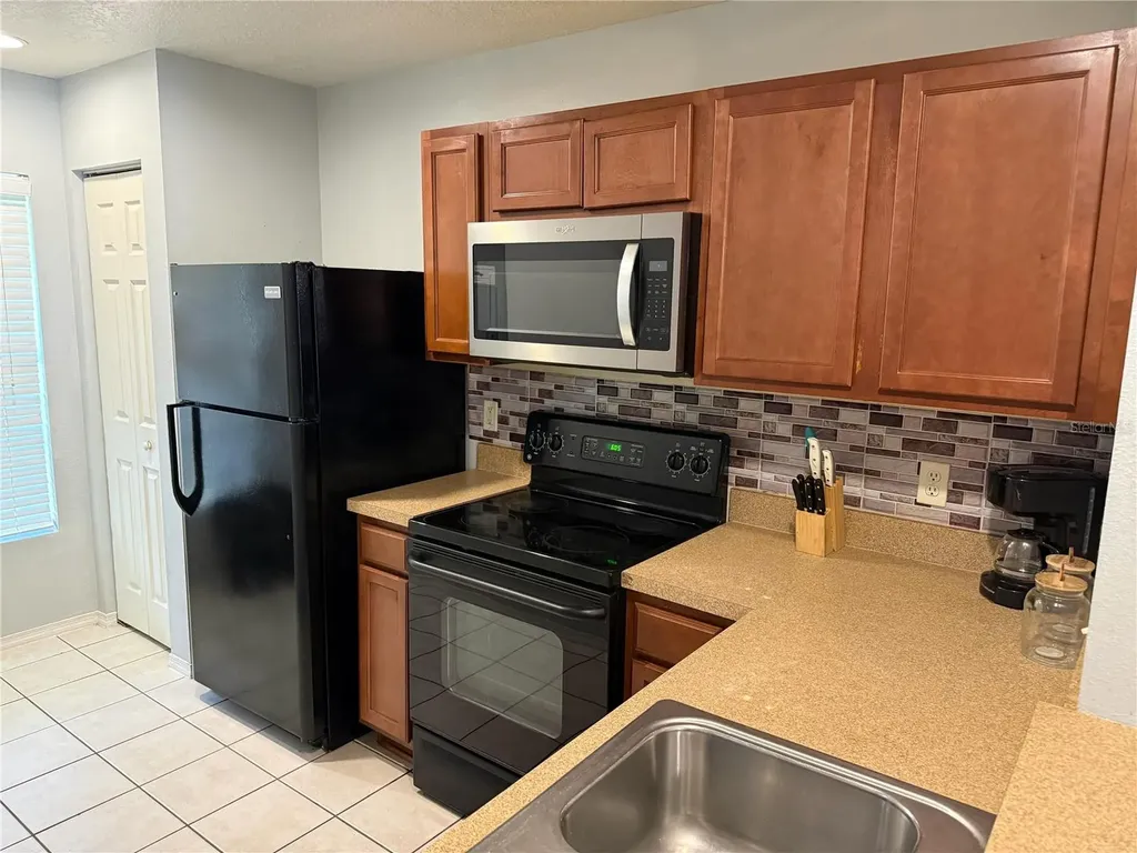 5079 Dominica Drive Kissimmee FL 34746