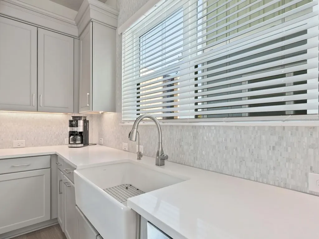 508 Laurel Park Drive Sarasota FL 34236