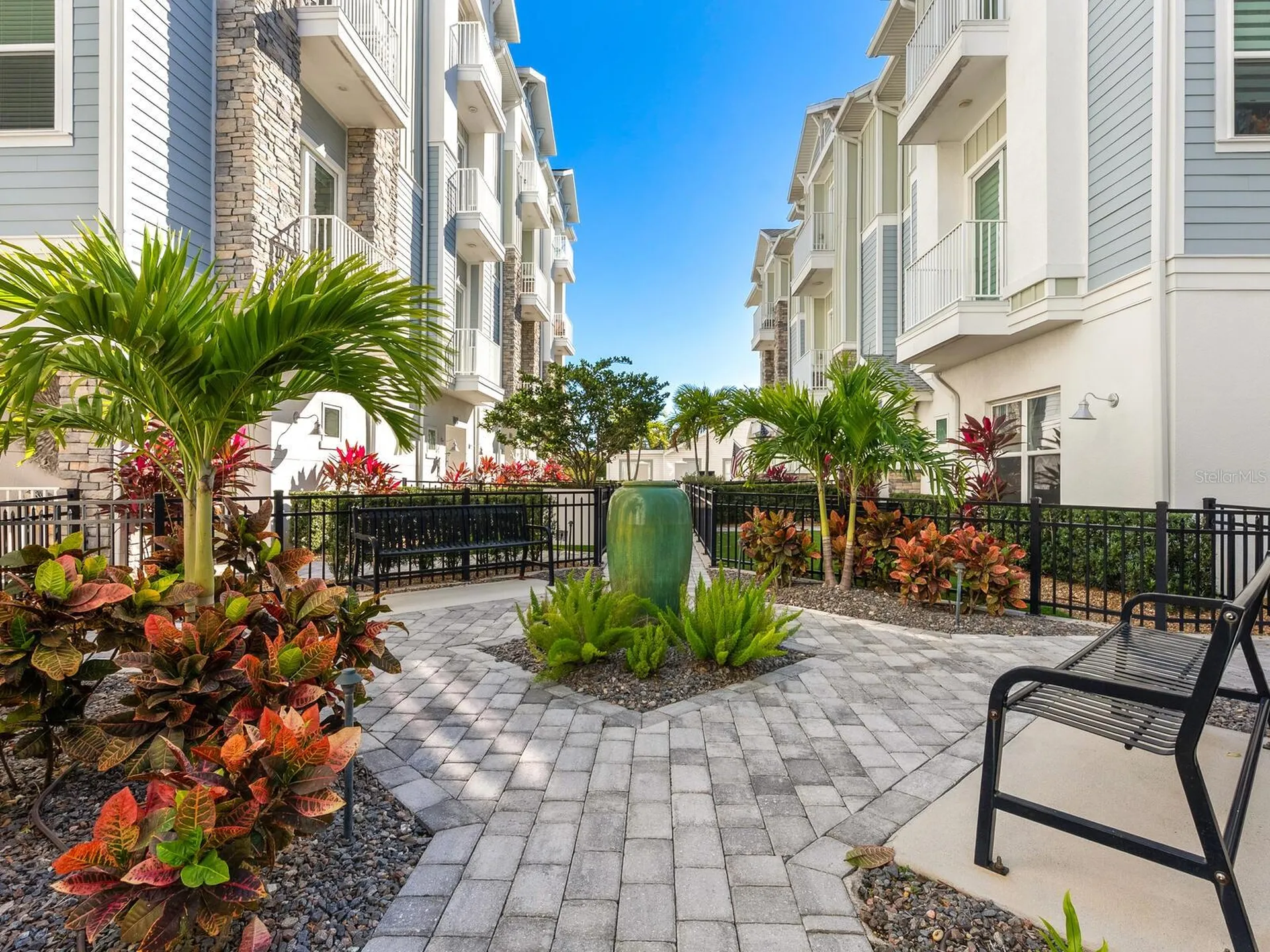 508 Laurel Park Drive Sarasota FL 34236