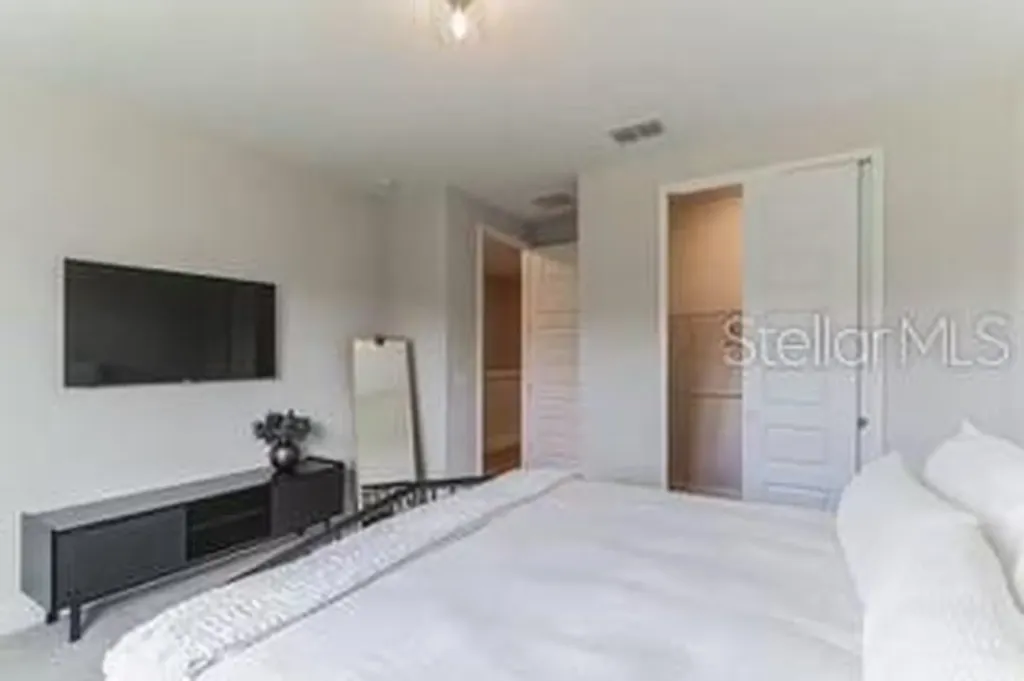 7842 Spectrum Drive Reunion FL 34747