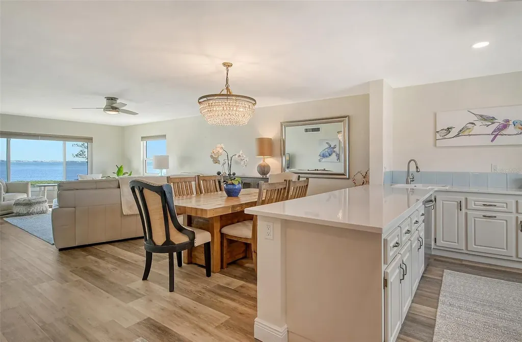 4960 Gulf Of Mexico Drive Longboat Key FL 34228