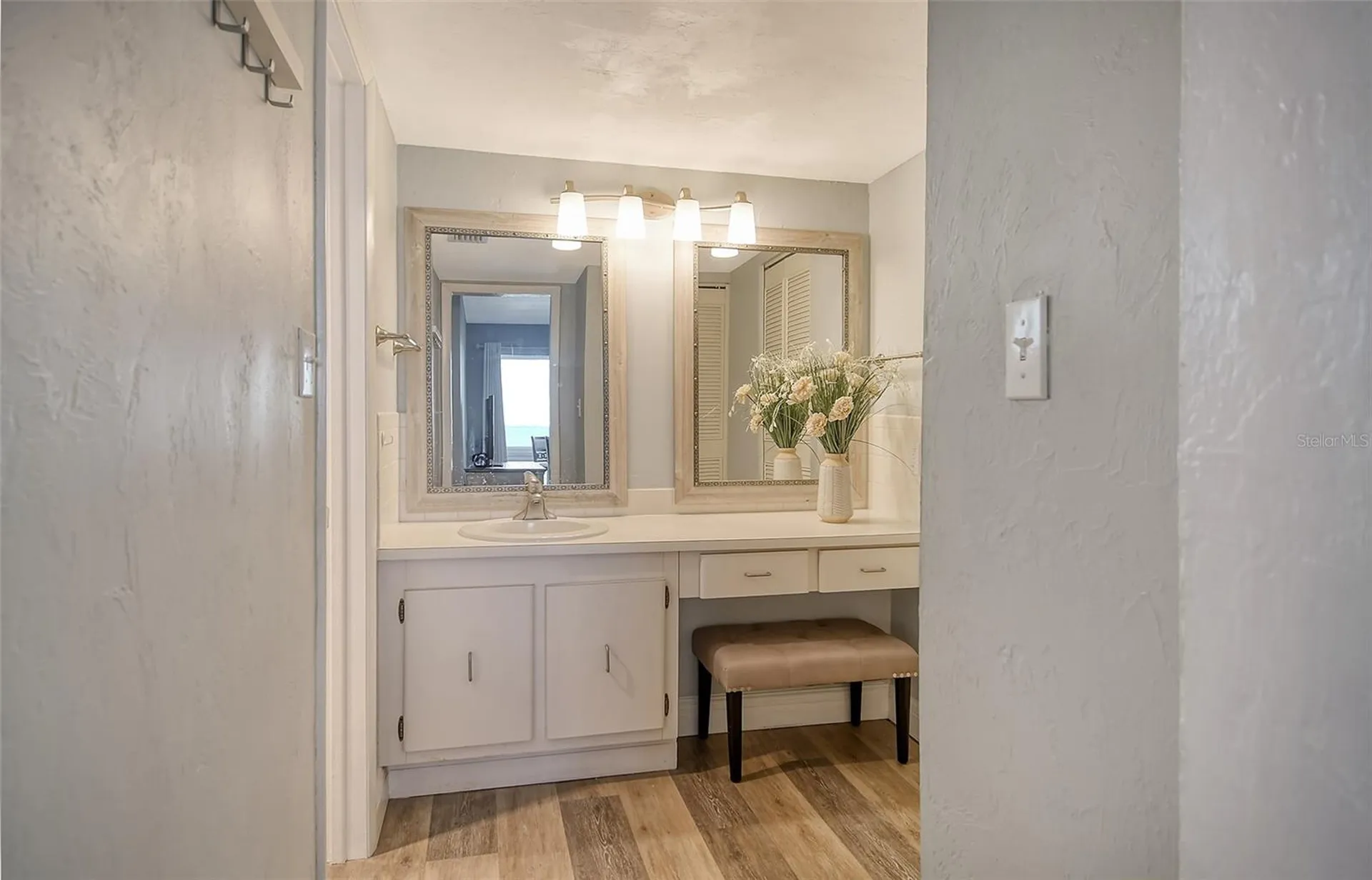 4960 Gulf Of Mexico Drive Longboat Key FL 34228