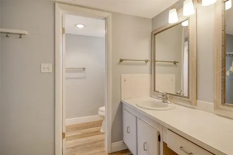 4960 Gulf Of Mexico Drive Longboat Key FL 34228