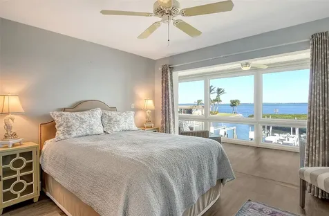 4960 Gulf Of Mexico Drive Longboat Key FL 34228