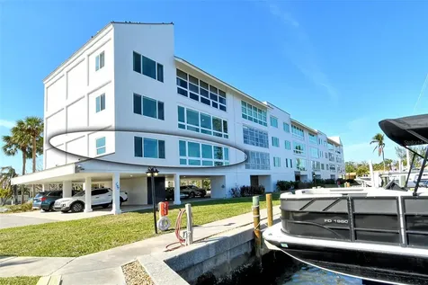4960 Gulf Of Mexico Drive Longboat Key FL 34228