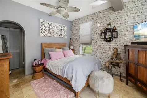 4149 Escondito Circle Sarasota FL 34238