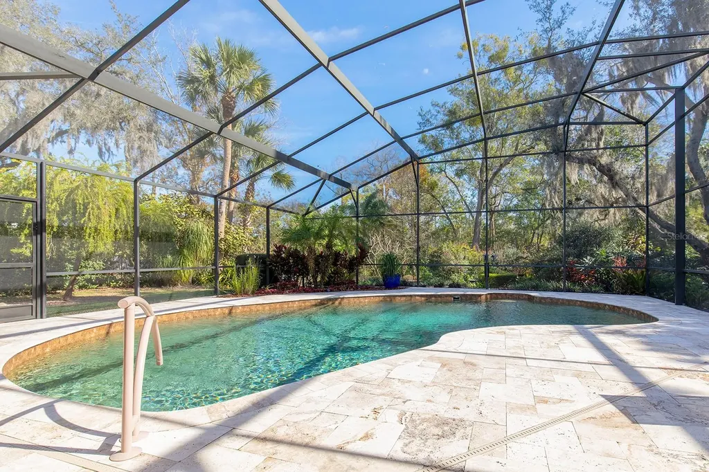 195 W Spring Lake Drive Altamonte Springs FL 32714