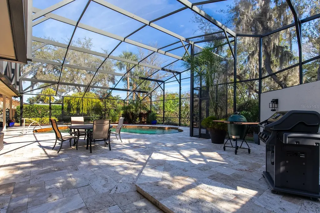 195 W Spring Lake Drive Altamonte Springs FL 32714