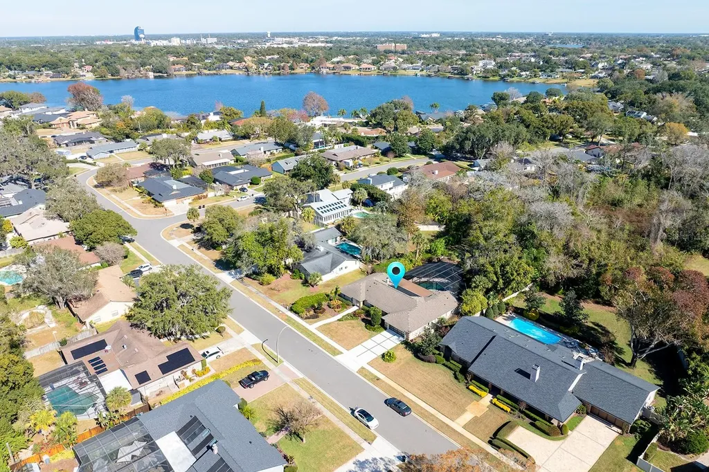 195 W Spring Lake Drive Altamonte Springs FL 32714