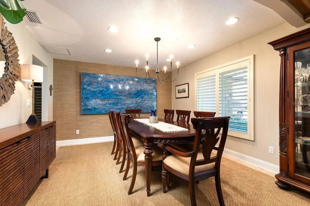 195 W Spring Lake Drive Altamonte Springs FL 32714