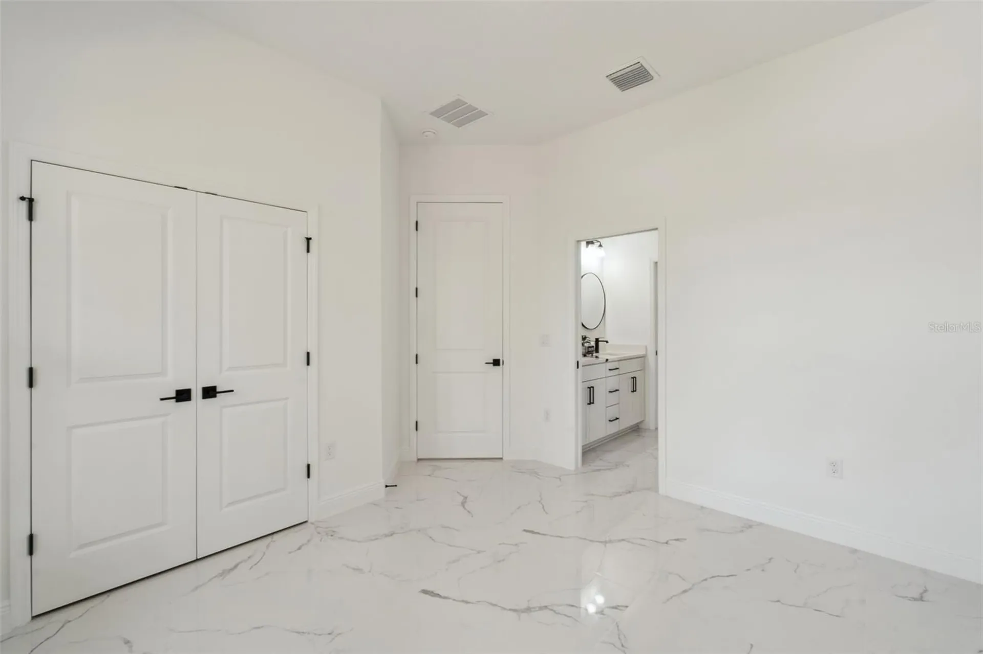 18806 Seaview Street Orlando FL 32833