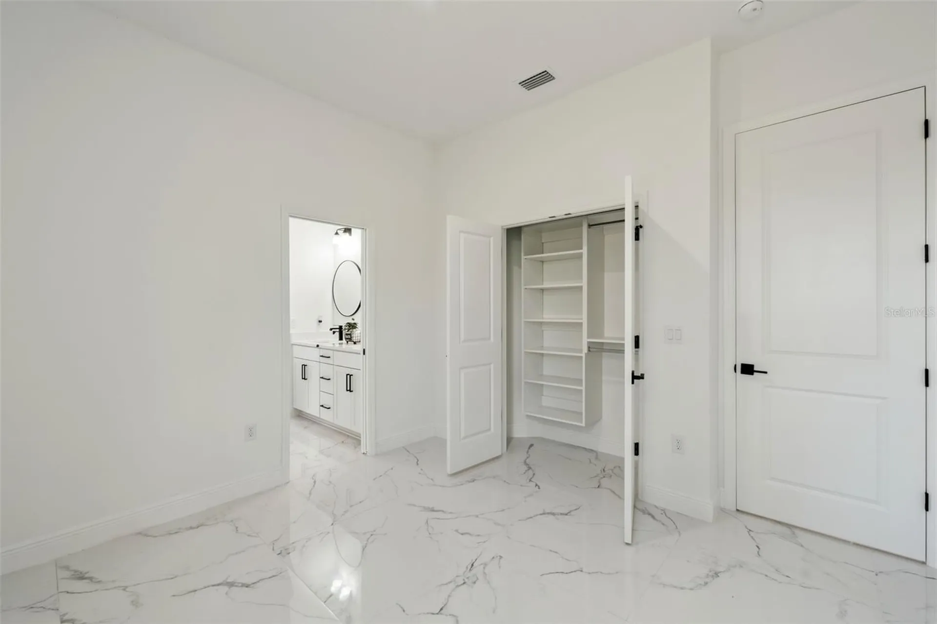 18806 Seaview Street Orlando FL 32833