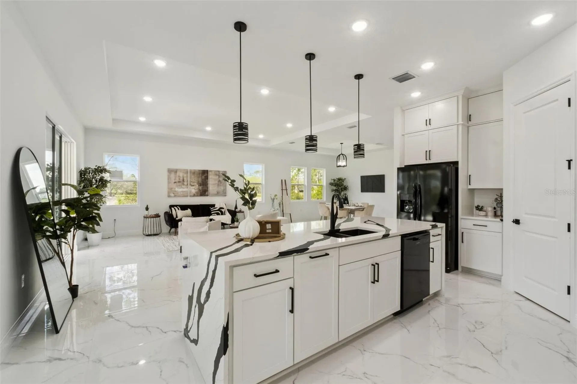18806 Seaview Street Orlando FL 32833