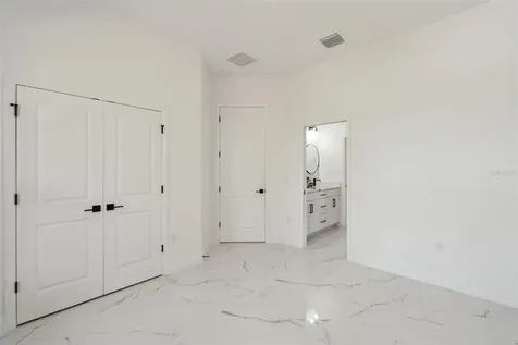18806 Seaview Street Orlando FL 32833