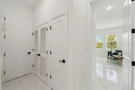 18806 Seaview Street Orlando FL 32833