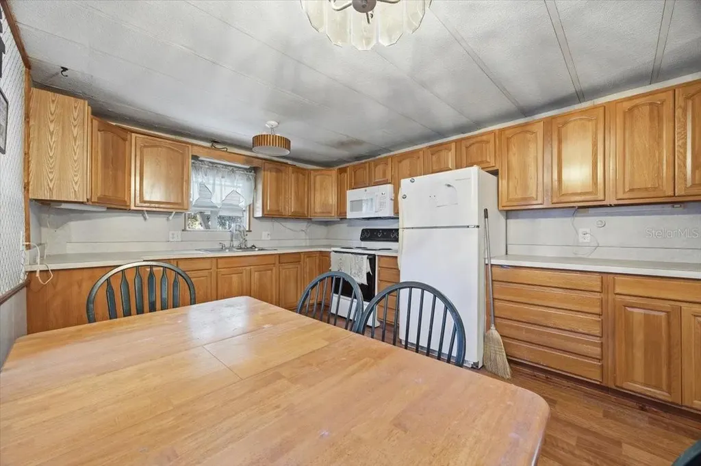 10513 Lynnwood Avenue Lake Wales FL 33898