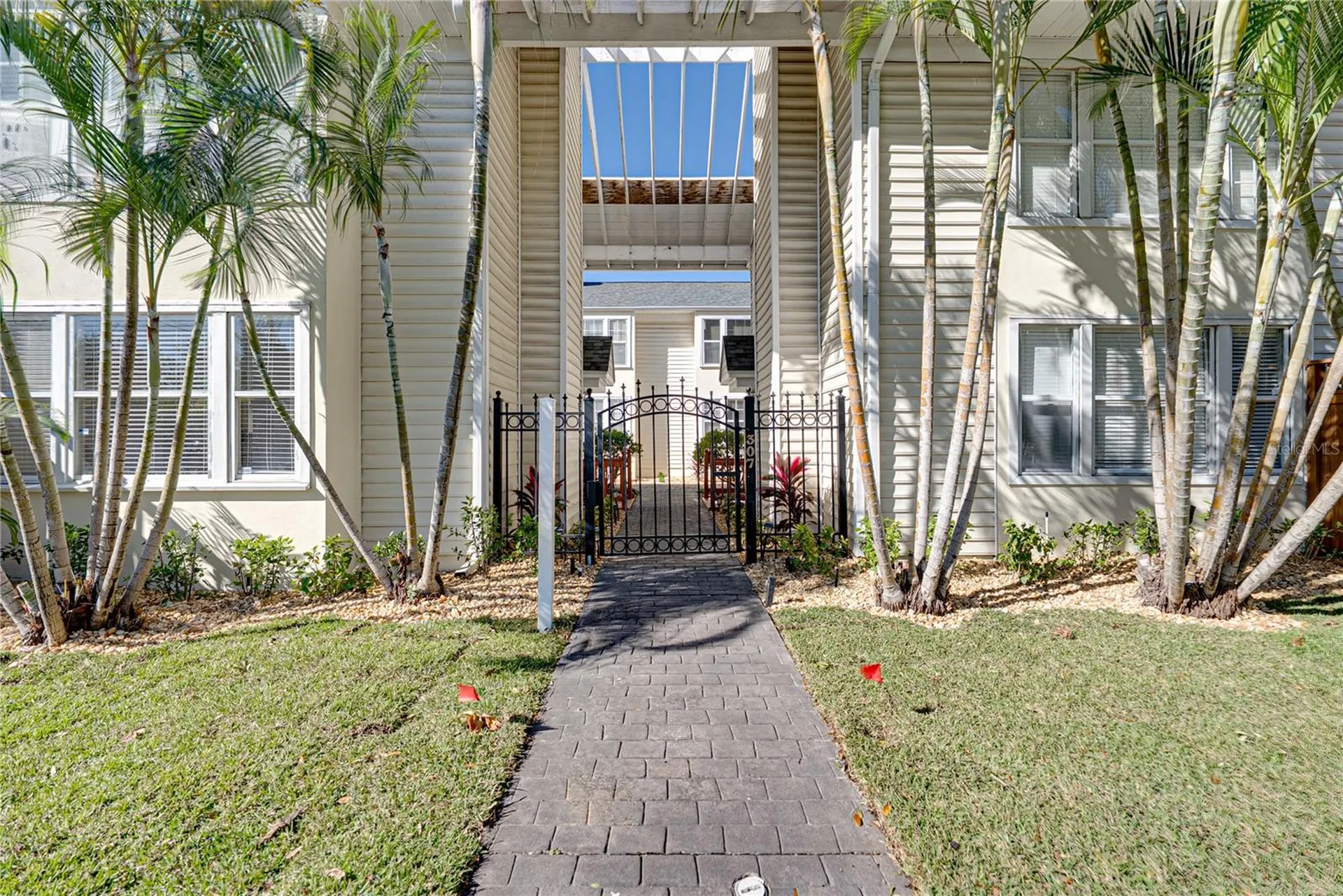 307 S Bungalow Park Avenue Tampa FL 33609