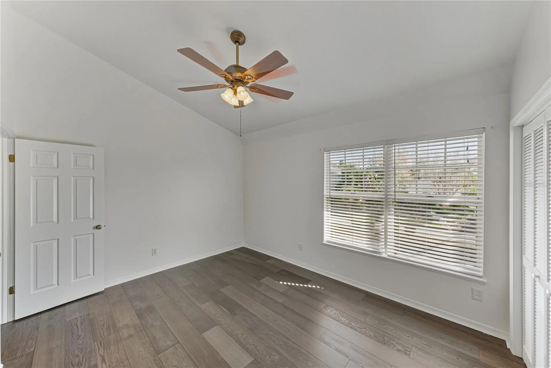 307 S Bungalow Park Avenue Tampa FL 33609