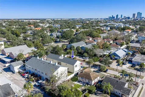 307 S Bungalow Park Avenue Tampa FL 33609