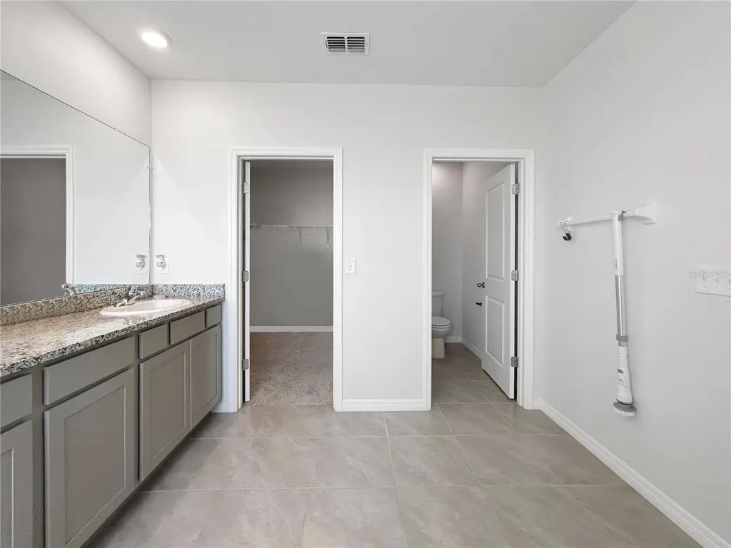 4020 Lively Coral Place Bradenton FL 34208