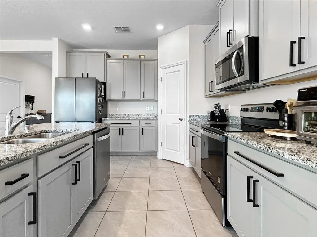 4020 Lively Coral Place Bradenton FL 34208