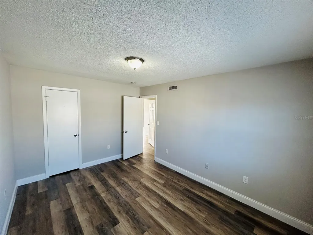 2791 L B Mcleod Road Orlando FL 32805