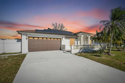 713 Maderia Court Kissimmee FL 34758