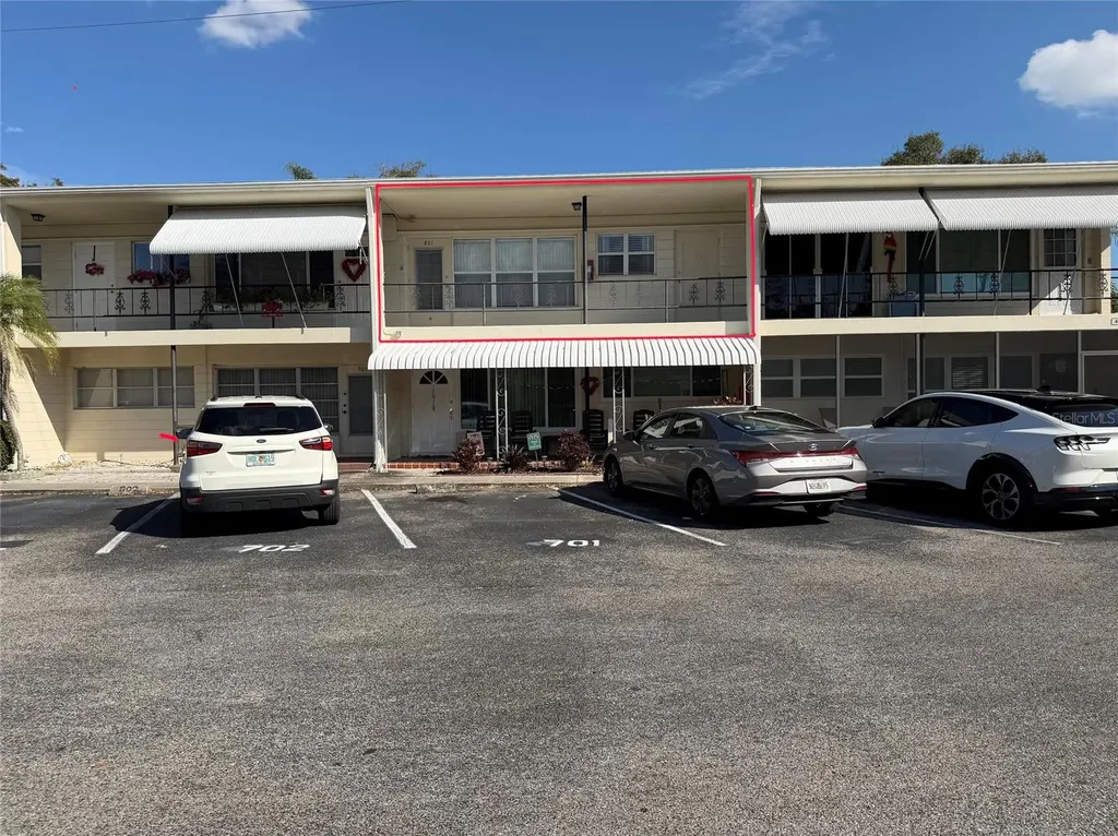 4141 56th Way N Kenneth City FL 33709