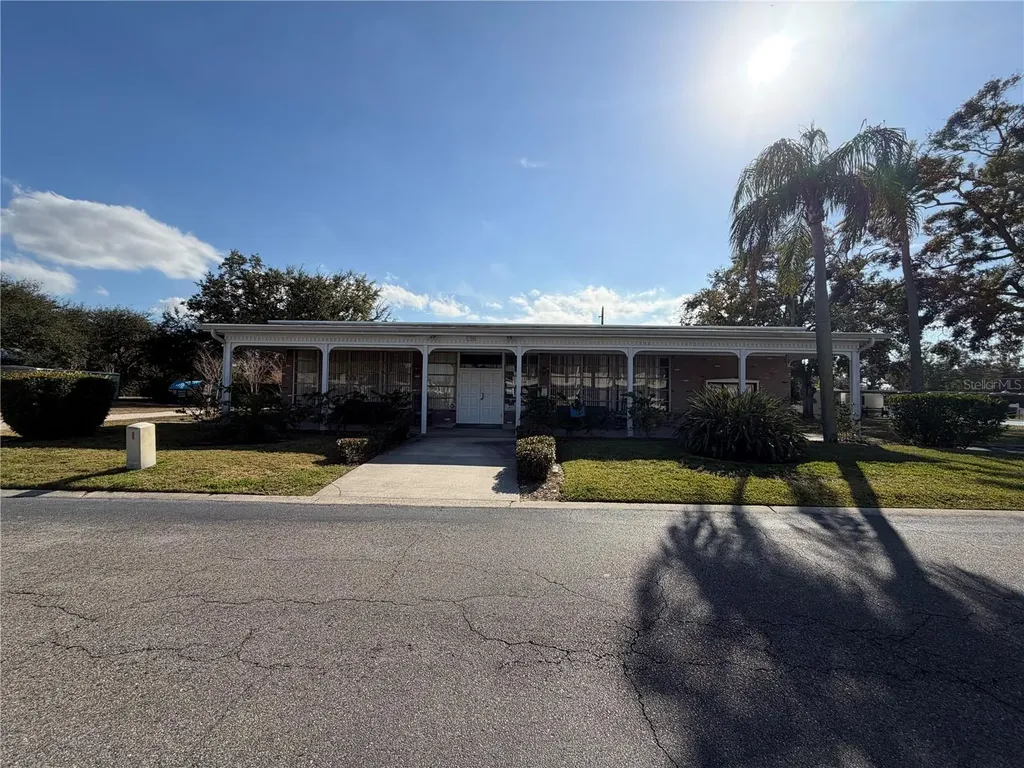 4141 56th Way N Kenneth City FL 33709