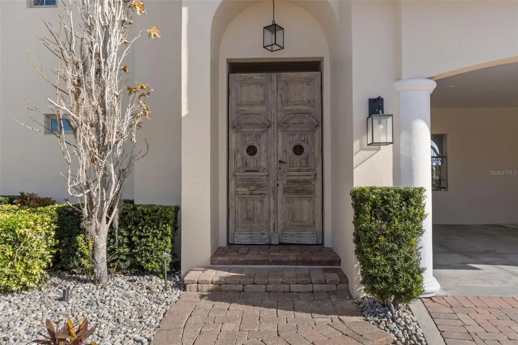 2235 N Kings Cove Point Crystal River FL 34429