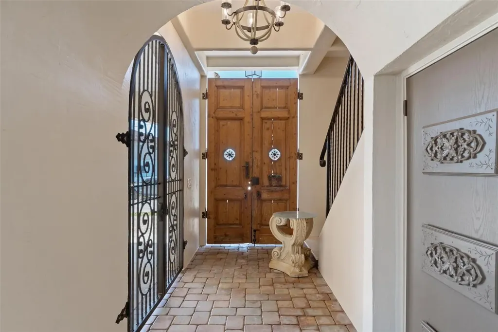 2235 N Kings Cove Point Crystal River FL 34429