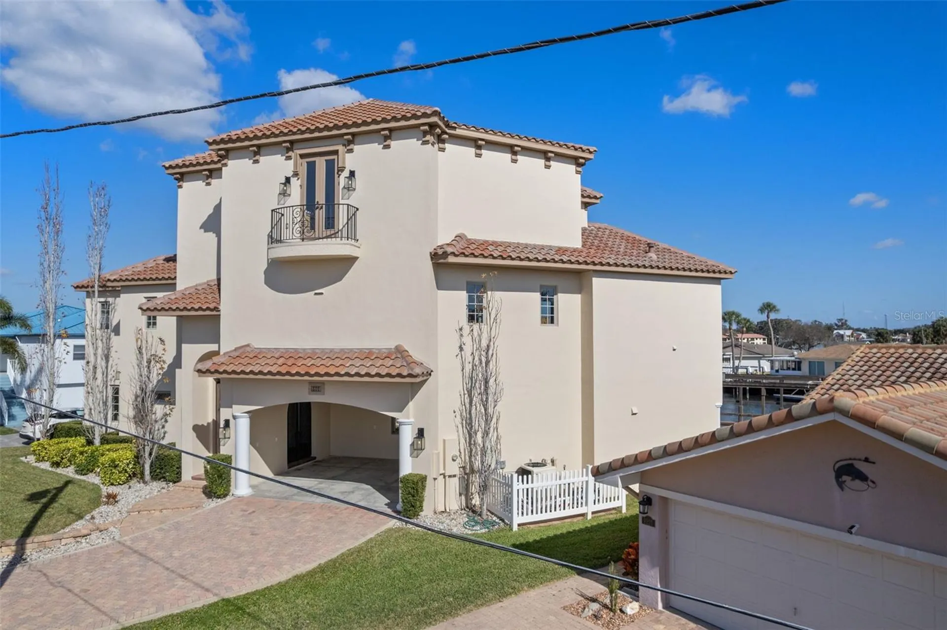2235 N Kings Cove Point Crystal River FL 34429