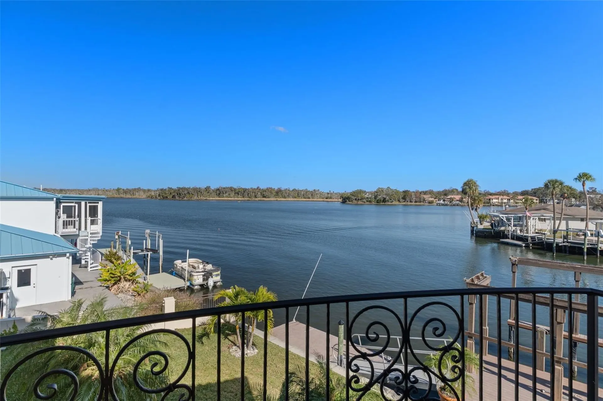 2235 N Kings Cove Point Crystal River FL 34429