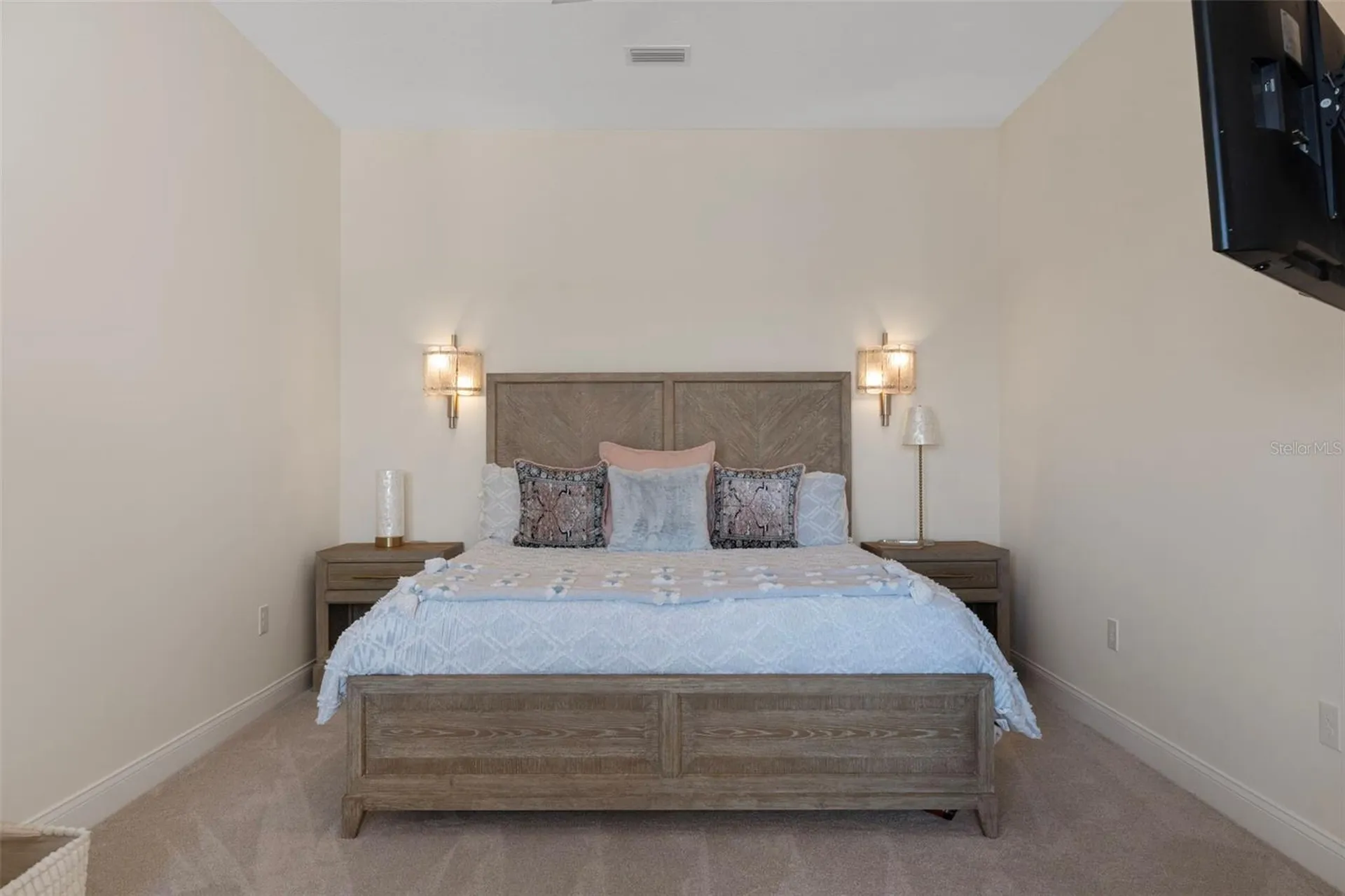 2235 N Kings Cove Point Crystal River FL 34429