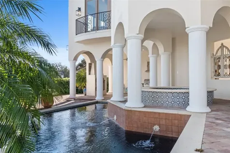 2235 N Kings Cove Point Crystal River FL 34429