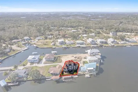 2235 N Kings Cove Point Crystal River FL 34429