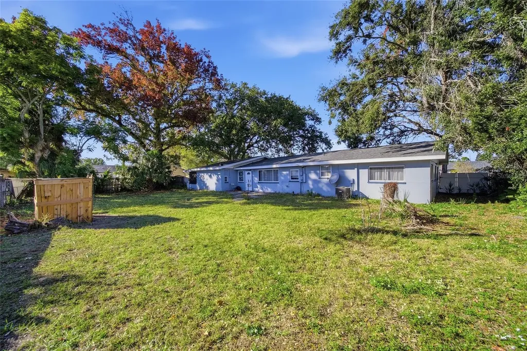 5080 70th Avenue N Pinellas Park FL 33781