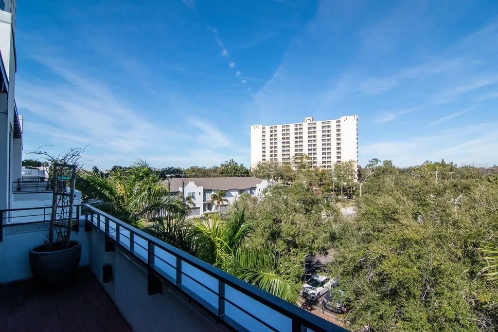 2810 W Barcelona Street Tampa FL 33629