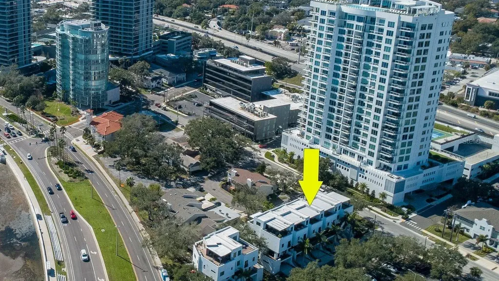 2810 W Barcelona Street Tampa FL 33629