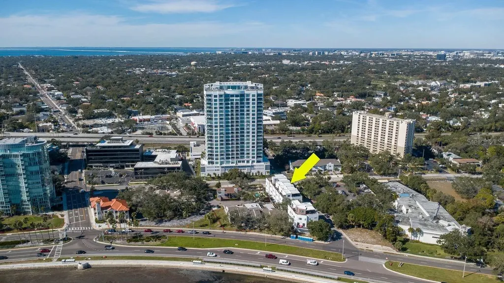 2810 W Barcelona Street Tampa FL 33629