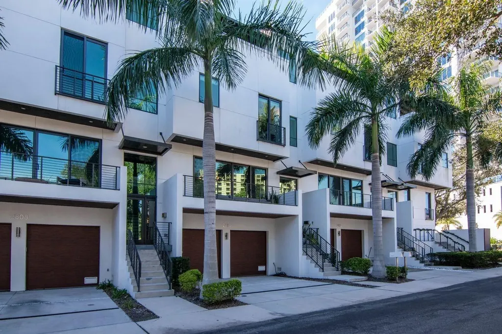 2810 W Barcelona Street Tampa FL 33629