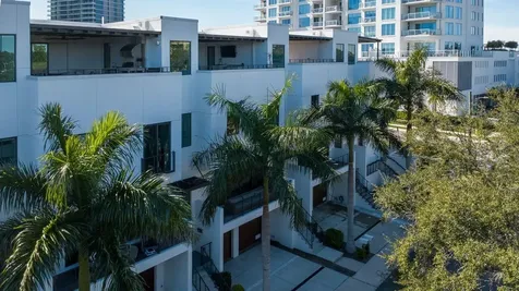 2810 W Barcelona Street Tampa FL 33629